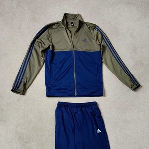 FULL Adidas Track Suit MEDIUM